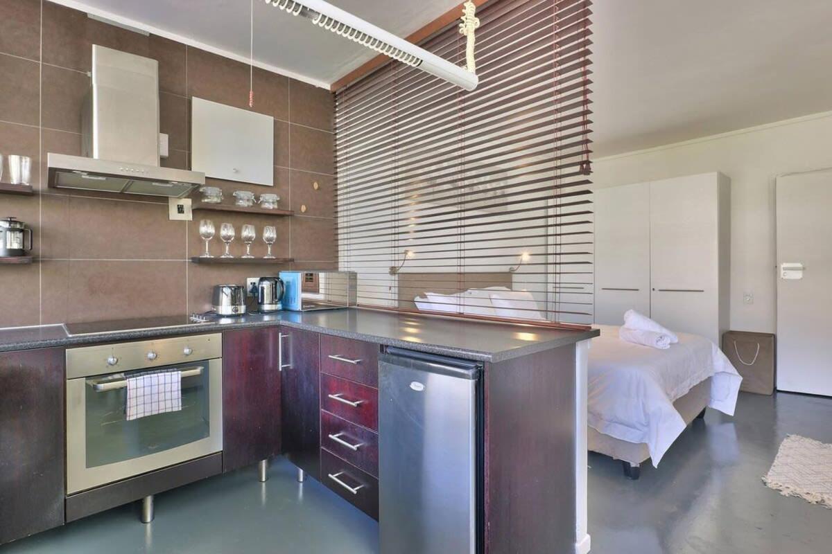 Montclair 60B Apartment Cape Town Luaran gambar